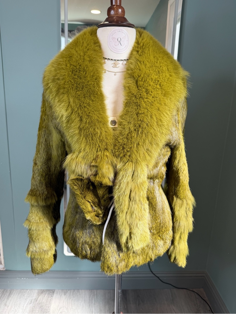 Vintage Olive Green Rabbit Fur Jacket Huge Fox Fur Collar Cinched Waist XS/S